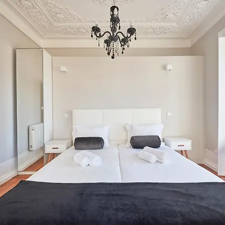 Casa Portuguesa Combro Apartment Lisbon