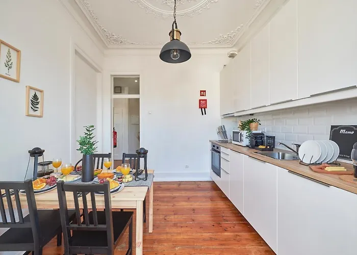 Casa Portuguesa Combro