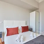 Casa Portuguesa Combro