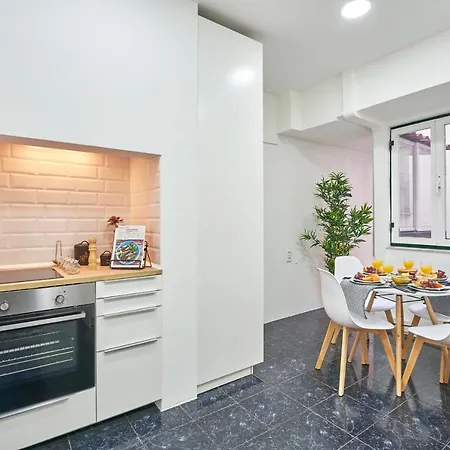 Casa Portuguesa Combro *