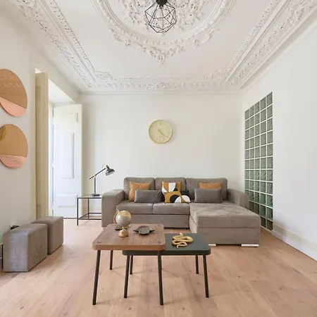 Casa Portuguesa Combro * Lisbon